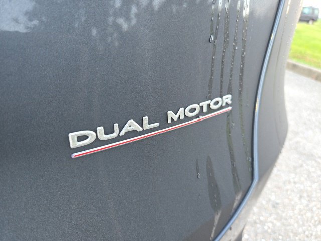 Used 2023 Tesla Model Y Performance AWD/4WD image 10