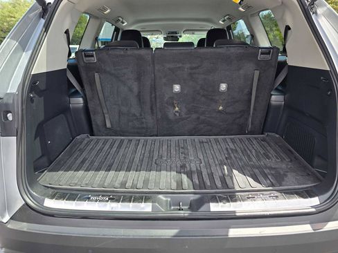 Used 2024 Toyota Grand Highlander FWD image 18