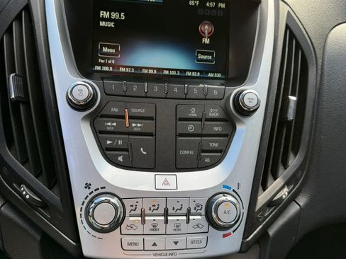 Used 2017 Chevrolet Equinox LS AWD/4WD image 37