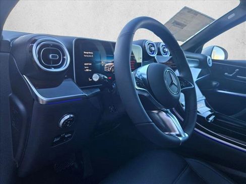 Certified 2026 Mercedes-Benz GLC 300 image 9