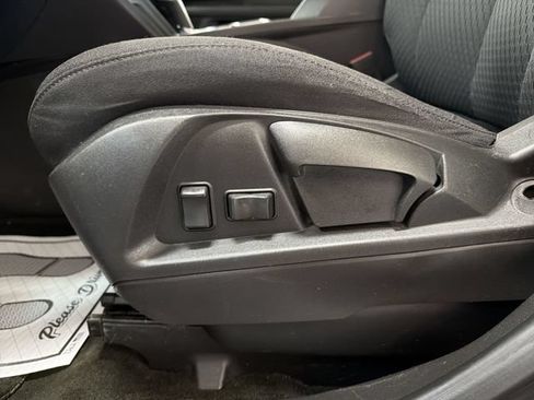 Used 2013 Chevrolet Equinox LS FWD image 12