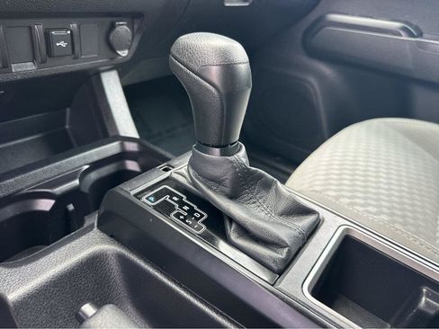 Used 2021 Toyota Tacoma SR RWD image 27