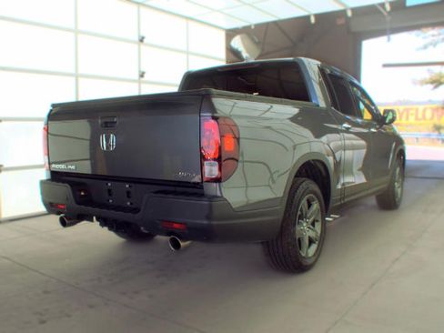 Used 2023 Honda Ridgeline RTL-E image 2