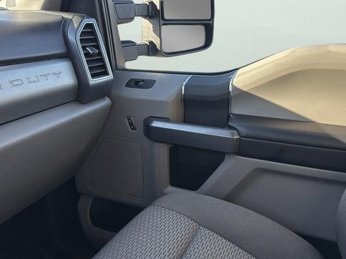 Used 2022 Ford F250 XLT w/ XLT Value Package image 24