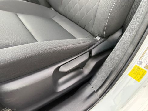 Used 2024 Toyota Corolla LE FWD image 14