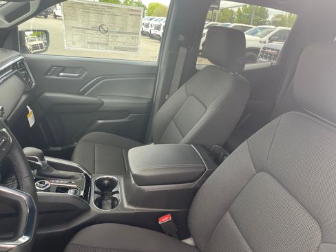 New 2026 GMC Canyon Elevation image 11