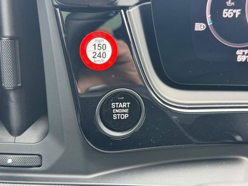 Used 2024 Porsche Cayenne image 17