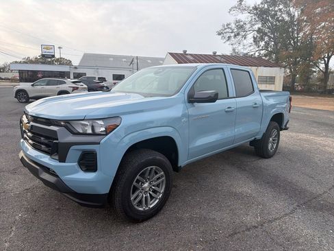 New 2026 Chevrolet Colorado LT image 1