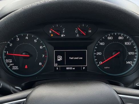 Used 2021 Chevrolet Malibu LT image 16