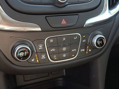 Used 2019 Chevrolet Equinox LT AWD/4WD image 26