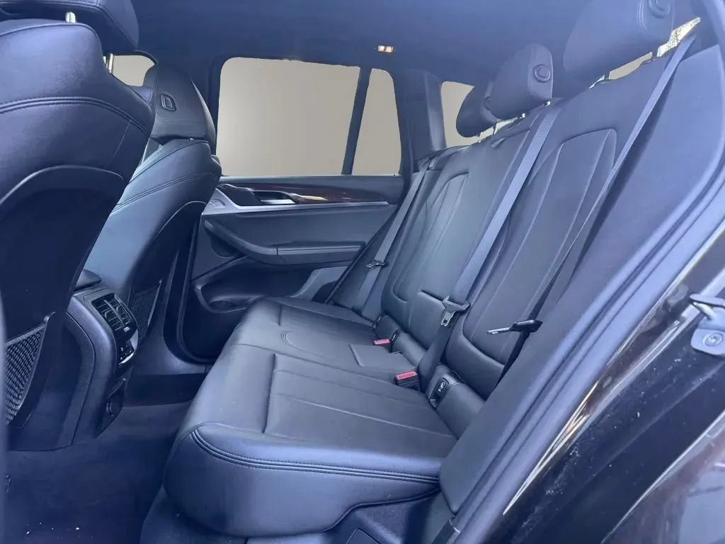 Used 2019 BMW X3 xDrive30i w/ Premium Package AWD/4WD image 11