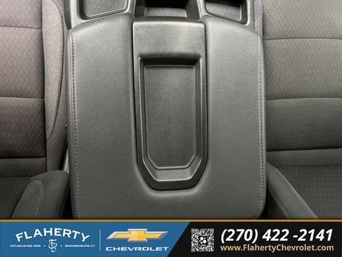 Used 2025 Chevrolet Silverado 2500 LT AWD/4WD image 34
