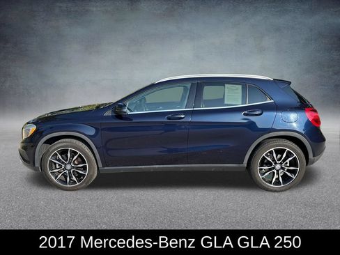 Used 2017 Mercedes-Benz GLA 250 4MATIC image 2