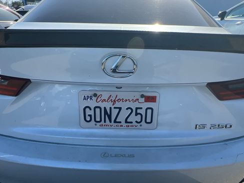 Used 2015 Lexus IS 250 w/ Navigation System Package RWD image 19