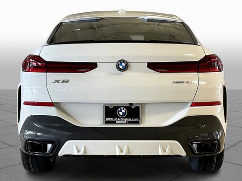 New 2026 BMW X6 xDrive40i image 4