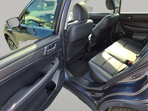 Used 2015 Subaru Outback 2.5i Limited AWD/4WD image 27
