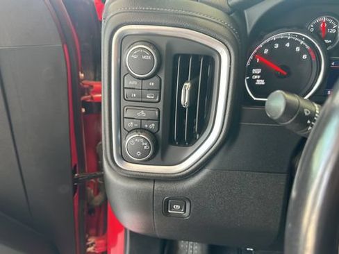 Used 2022 Chevrolet Silverado 1500 LT w/ Bed Protection Package AWD/4WD image 16
