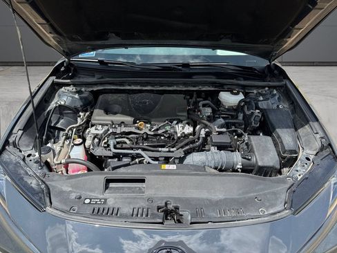 Used 2025 Toyota Camry SE w/ Convenience Package FWD image 20