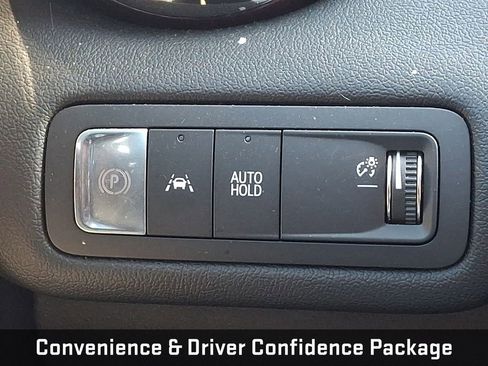 Used 2024 Chevrolet Blazer EV RS image 20