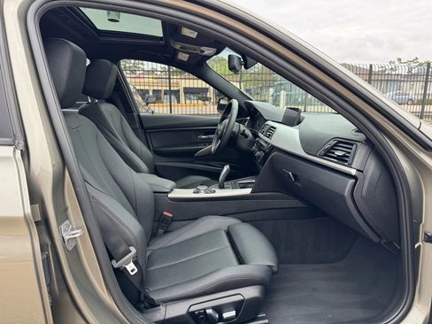 Used 2017 BMW 320i Sedan image 20