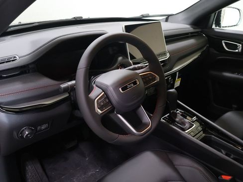 New 2026 Jeep Compass Trailhawk AWD/4WD image 21
