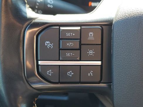 Used 2023 Ford F350 Platinum AWD/4WD image 13