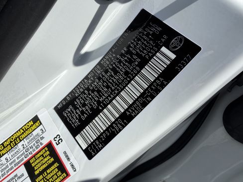 Used 2025 Toyota Camry XSE FWD image 29