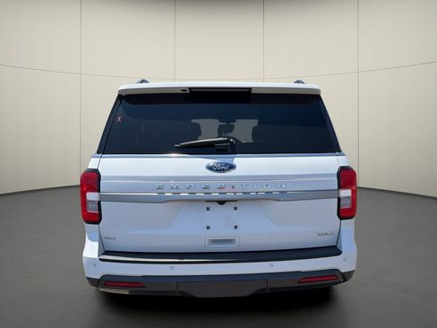 Used 2024 Ford Expedition Max XLT RWD image 6
