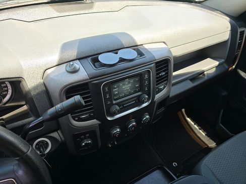 Used 2014 RAM 2500 Tradesman w/ Chrome Appearance Group AWD/4WD image 25