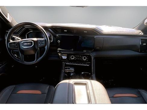 Used 2022 GMC Sierra 1500 AT4 AWD/4WD image 8