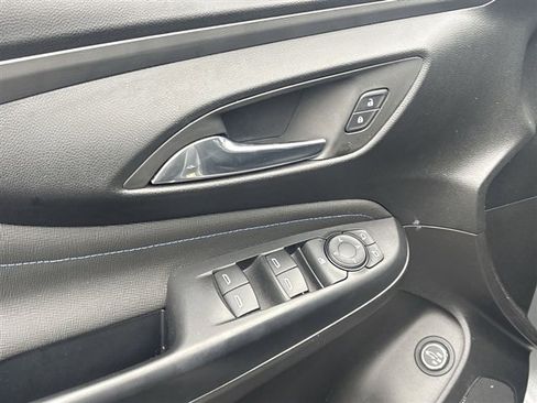 Certified 2024 Buick Envista Sport Touring w/ Convenience I Package image 22