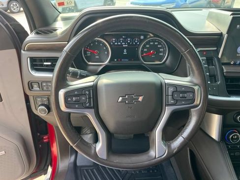 Used 2021 Chevrolet Tahoe Z71 w/ Z71 Off-Road Package AWD/4WD image 19