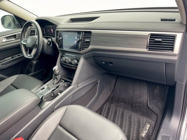 Used 2021 Volkswagen Atlas SEL FWD image 32