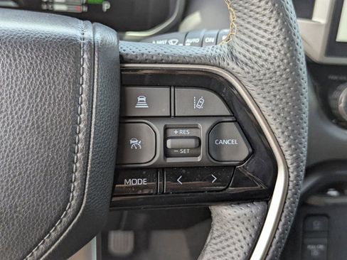 Used 2026 Toyota Sequoia Capstone AWD/4WD image 42