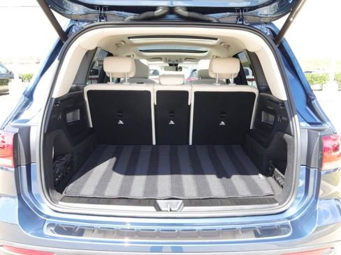 Certified 2023 Mercedes-Benz GLB 250 image 29