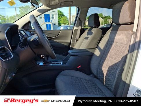 Certified 2023 Chevrolet Equinox LT AWD/4WD image 16