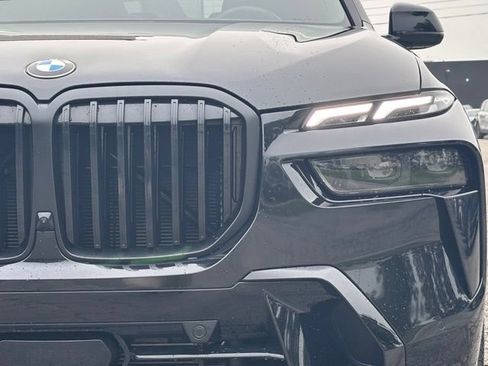 Used 2026 BMW X7 xDrive40i w/ M Sport Package AWD/4WD image 12