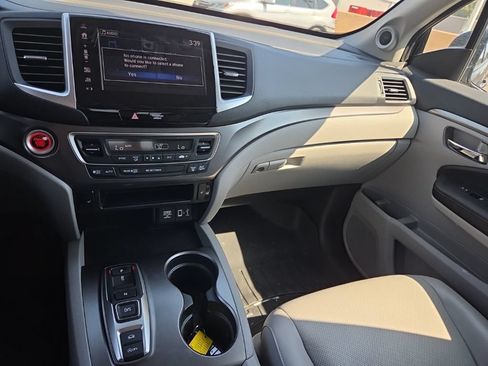 Used 2020 Honda Ridgeline RTL image 14