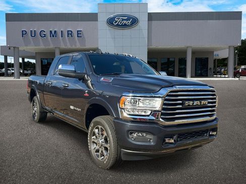 Used 2022 RAM 2500 Limited image 1