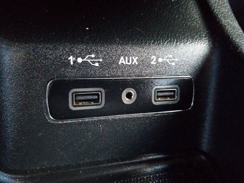 Used 2019 Dodge Durango GT image 17