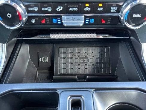 Used 2025 Ford F150 Platinum AWD/4WD image 26