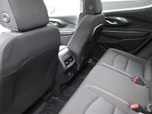Used 2022 GMC Terrain SLE w/ Driver Convenience Package image 23