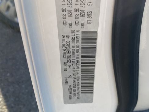 Used 2020 Dodge Journey SE image 29