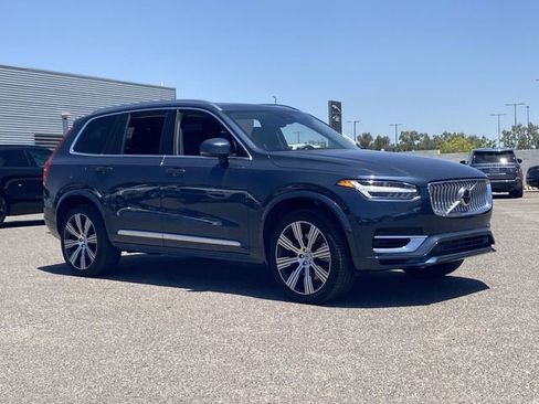 Certified 2025 Volvo XC90 T8 Plus w/ Protection Package Premier image 3