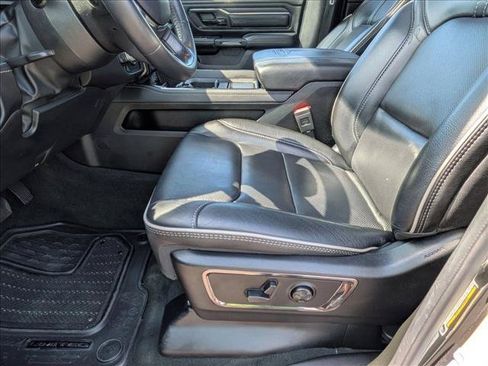 Used 2024 RAM 1500 Limited AWD/4WD image 17