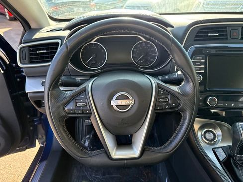 Used 2023 Nissan Maxima SV w/ Floor Mat Group image 8