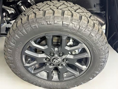 New 2026 Toyota Tundra Platinum image 31