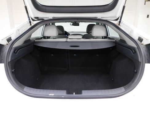 Used 2018 Hyundai Ioniq Limited FWD image 80
