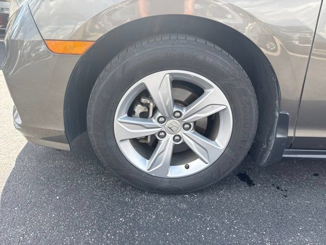 Used 2018 Honda Odyssey EX-L image 9
