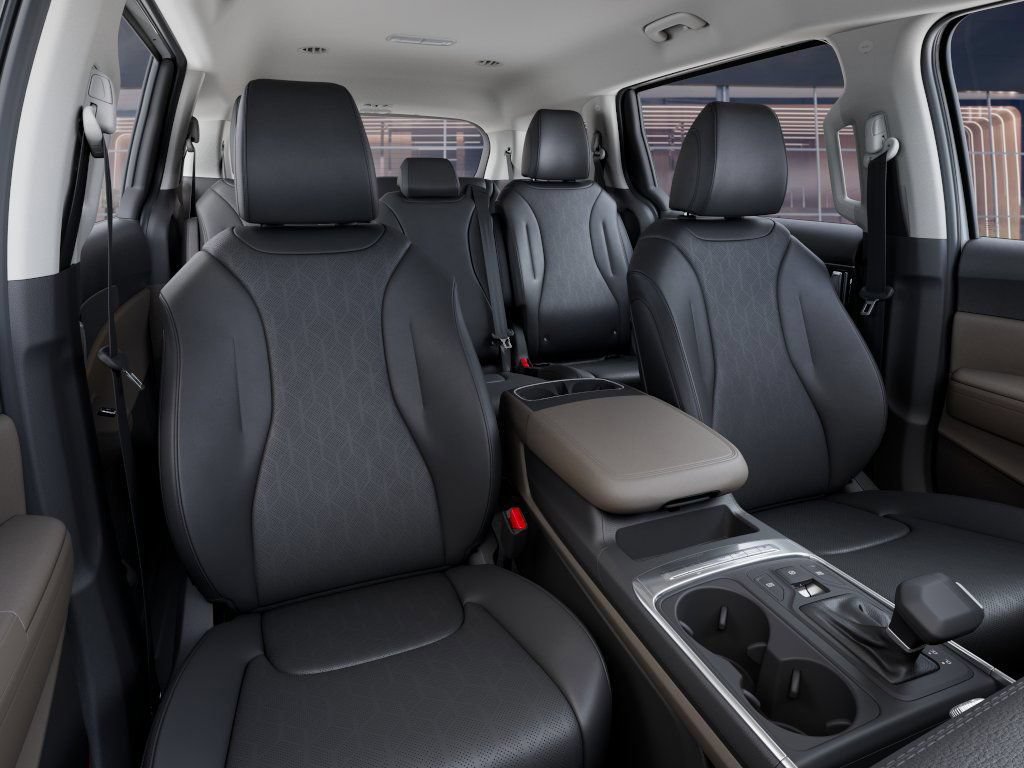 New 2026 Kia Carnival FWD image 15